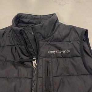 Youth size 7 packable black Vinyard vines outdoor vest
